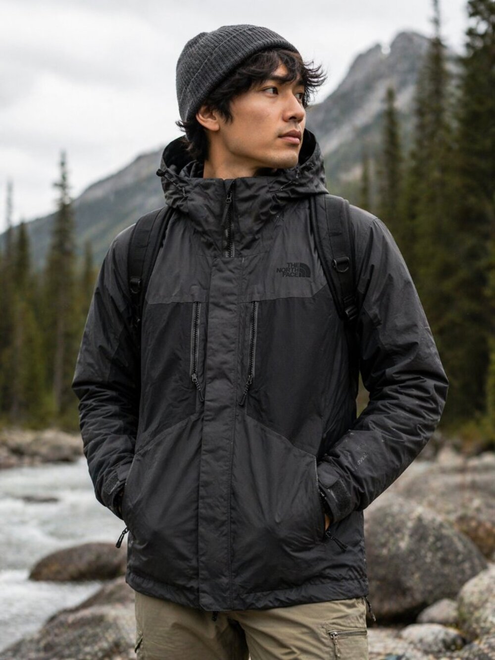 The North Face Men’s S DryVent Hooded Jacket Charcoal Waterproof Shell
